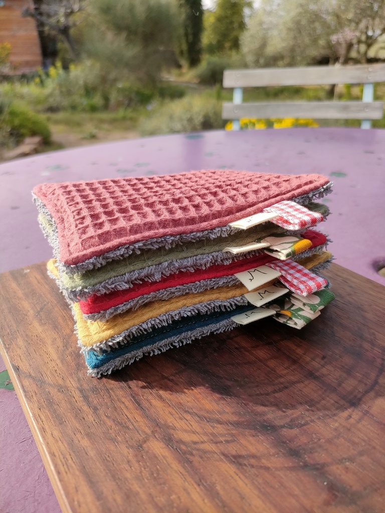 Eponge de table